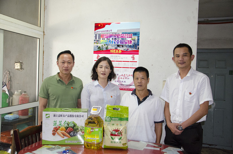 1571448734447896.jpg 1571448734447896.jpg