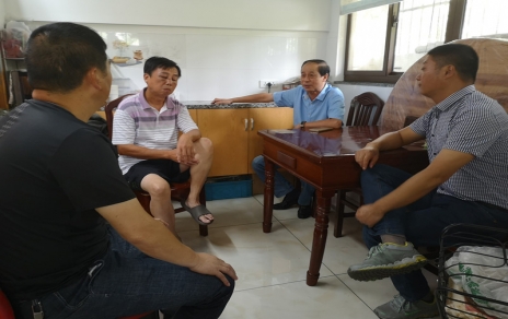 講原則、講擔(dān)當(dāng)、講奉獻(xiàn)，爭(zhēng)當(dāng)弘揚(yáng)正能量的典型 ---宣傳學(xué)習(xí)王德林同志的先進(jìn)事跡