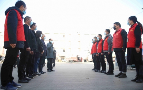 迎霜斗雪保供應(yīng)，這里的人兒格外勤樸