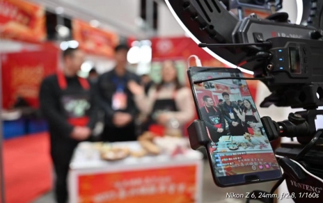 “嘉昕小廚房”走上“2023嘉興煥新年貨節(jié)”， 共同助力促進脫貧地區(qū)優(yōu)質(zhì)農(nóng)產(chǎn)品 銷售擴渠增效！