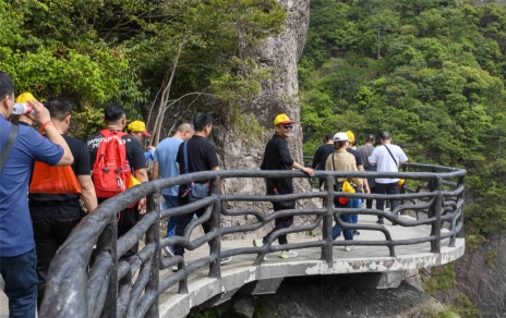 活力?健康?團結?奮進，徒步毅行激發(fā)新干勁