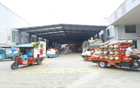 駐守“菜籃子”，添力過“雙節(jié)”！